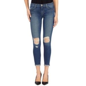 J Brand capri Blue Distressed Skinny Jeans “breathless” size 25
